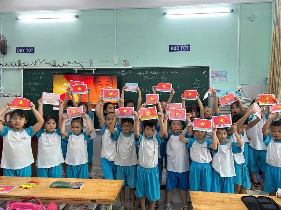 Hoạt động chào mừng đại lễ 3