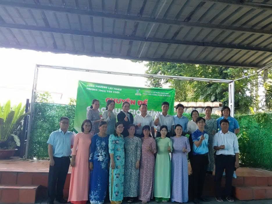Hoạt động thảo luận nhóm